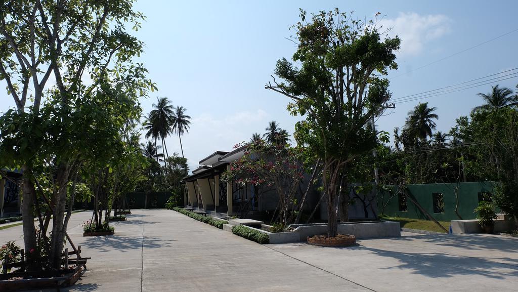 Lullaby Boutique Resort Thap Sakae Bagian luar foto